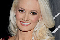 Holly-madison-time-for-a-color-intervention-side